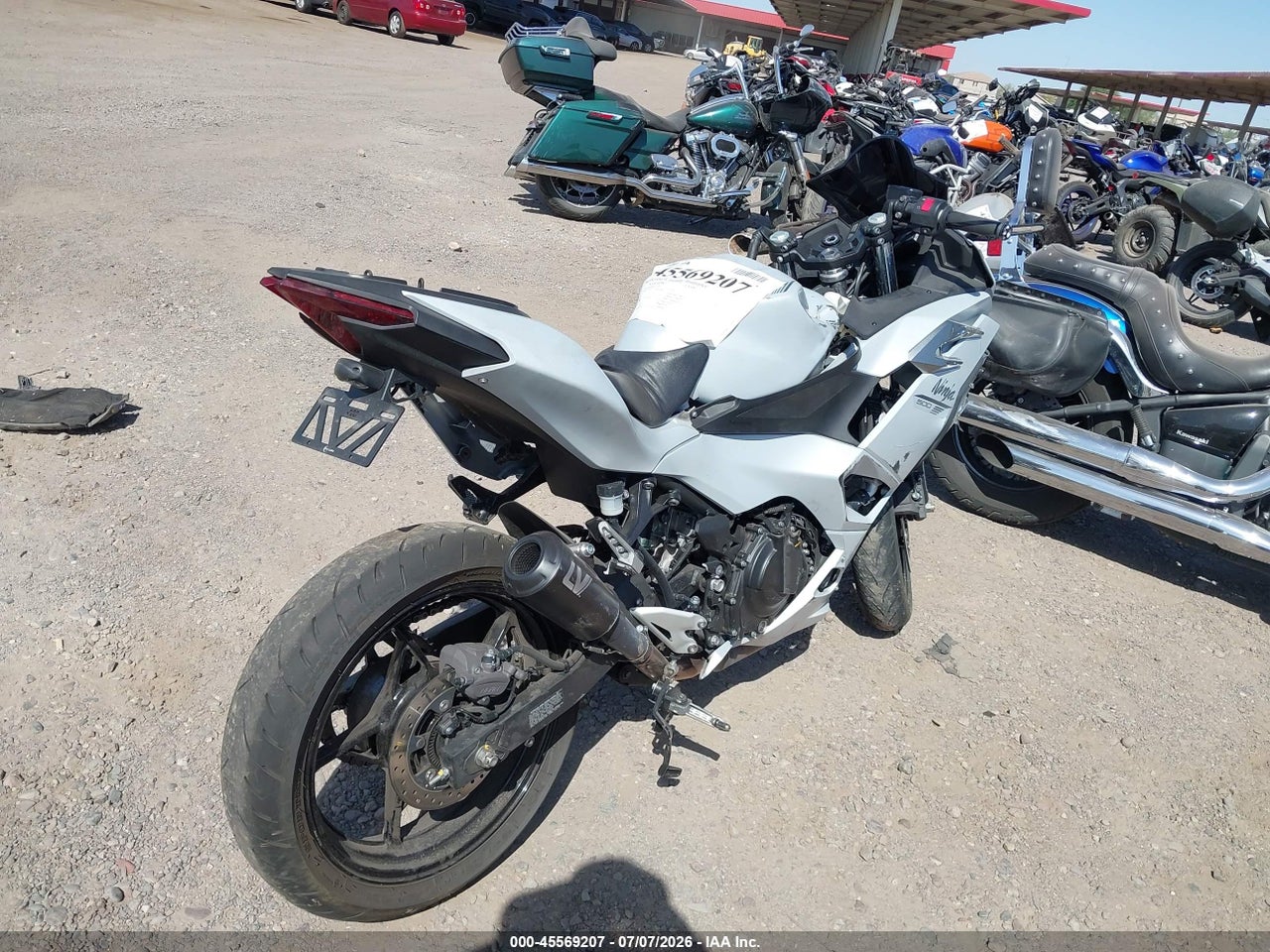 2025 KAWASAKI EX500 H · 4/11