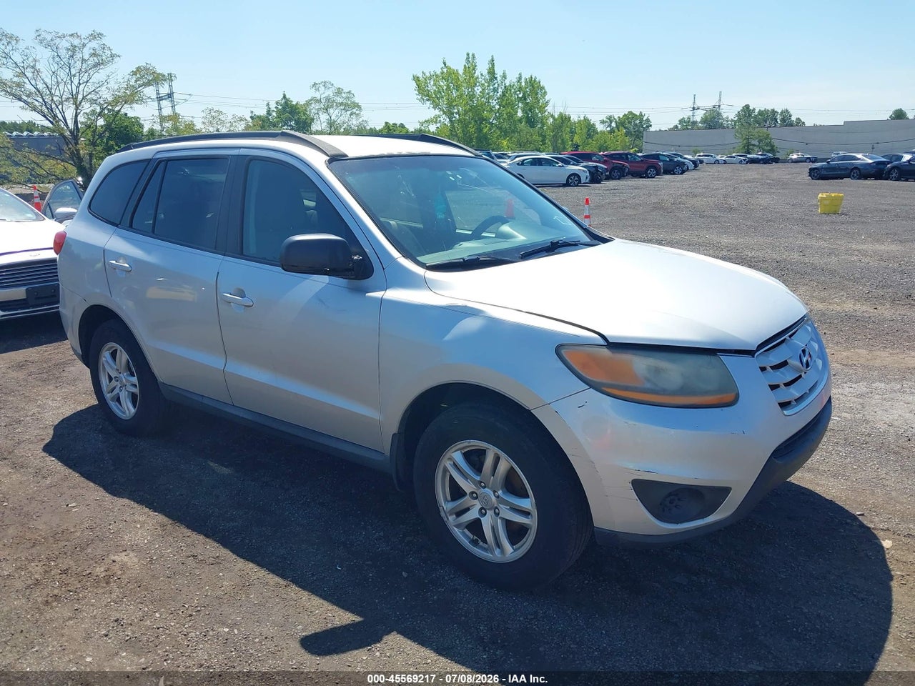 5XYZGDAB2BG****** · 2011 HYUNDAI SANTA FE GLS
