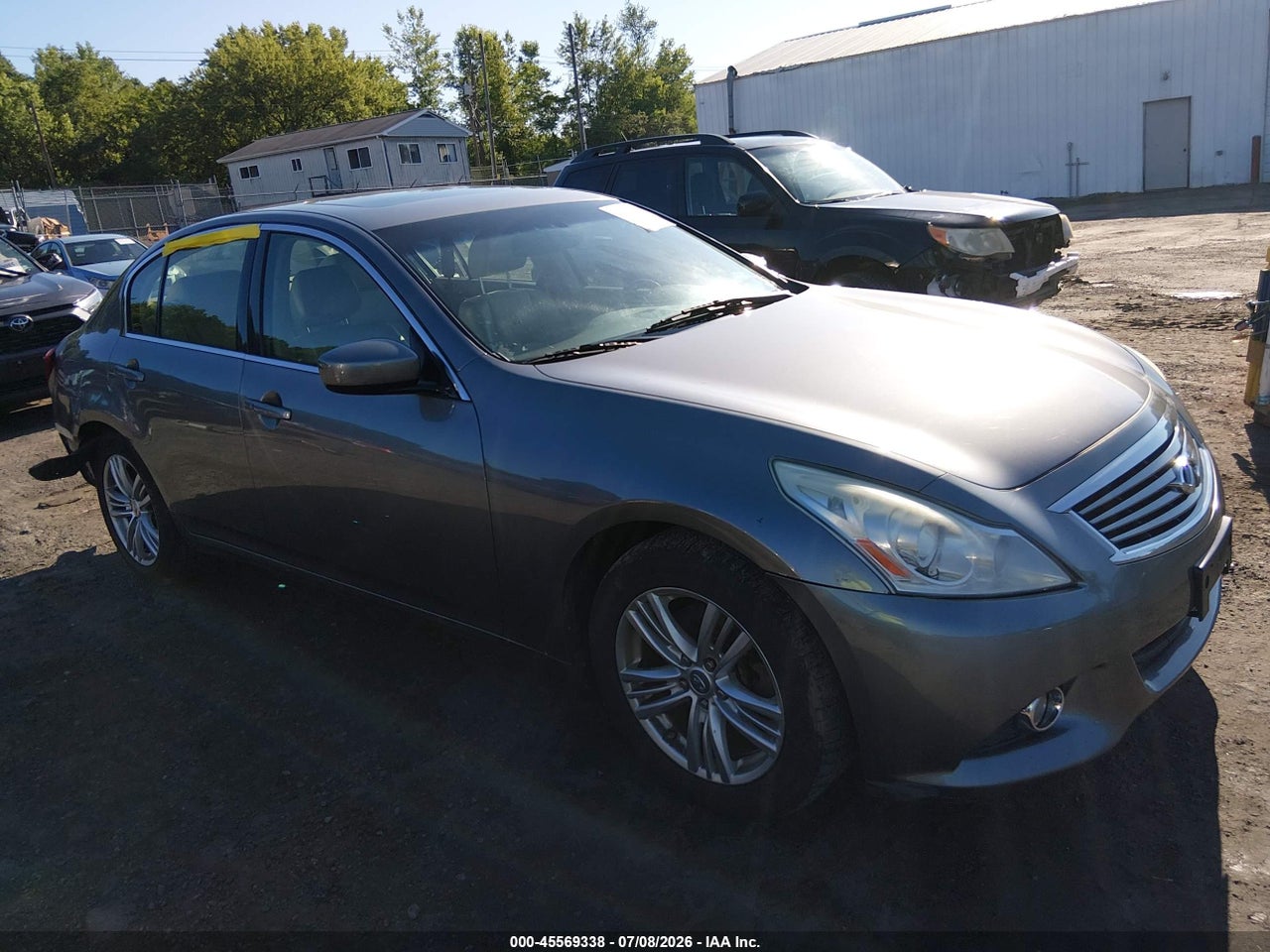 2013 INFINITI G37X  