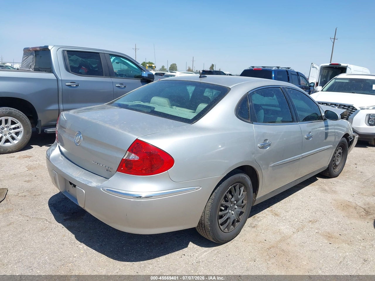 2008 BUICK LACROSSE CX · 4/10