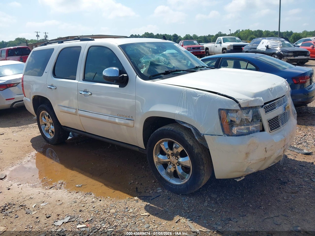 1GNFC13058R****** · 2008 CHEVROLET TAHOE LTZ