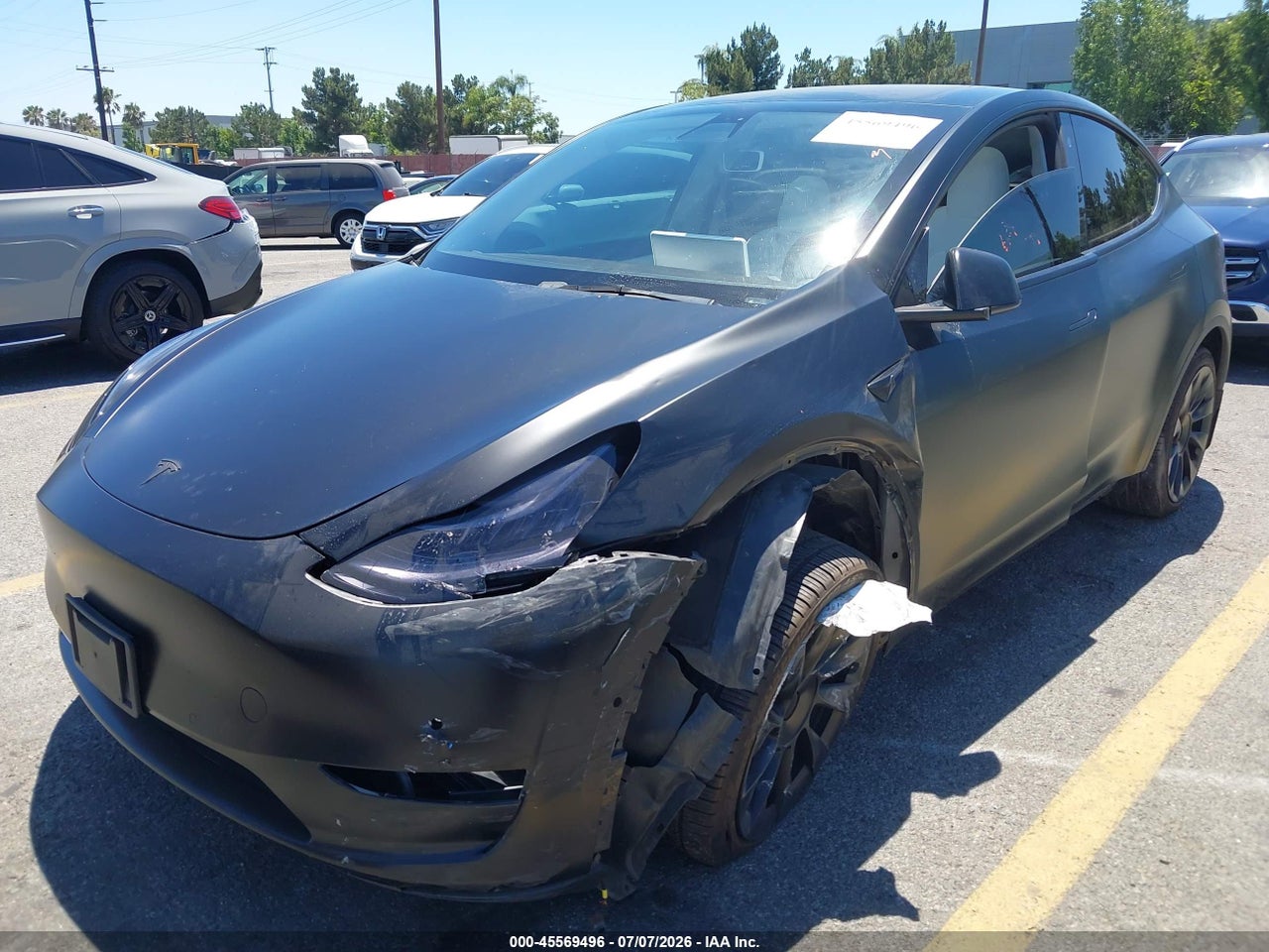 2022 TESLA MODEL Y LONG RANGE DUAL MOTOR ALL-WHEEL DRIVE · 6/10