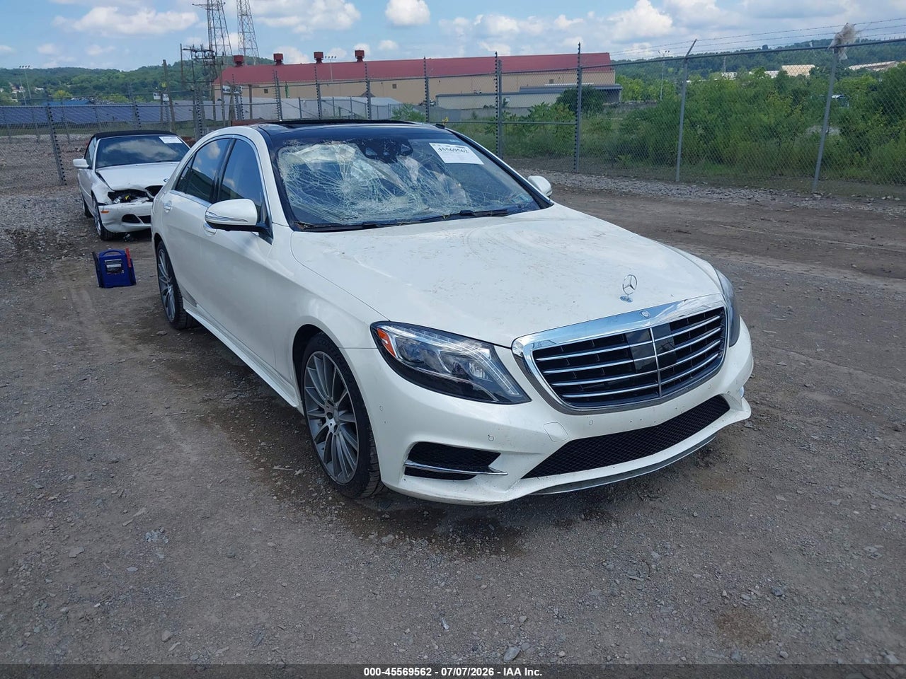 WDDUG8FB8FA****** · 2015 MERCEDES-BENZ S 550 4MATIC