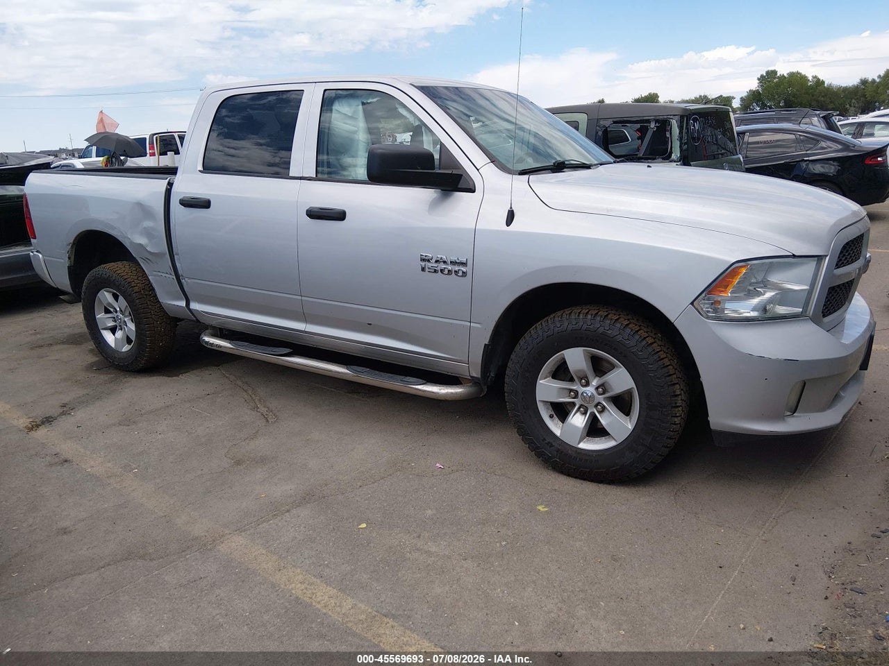 1C6RR7KGXJS****** · 2018 RAM 1500 EXPRESS  4X4 5'7 BOX
