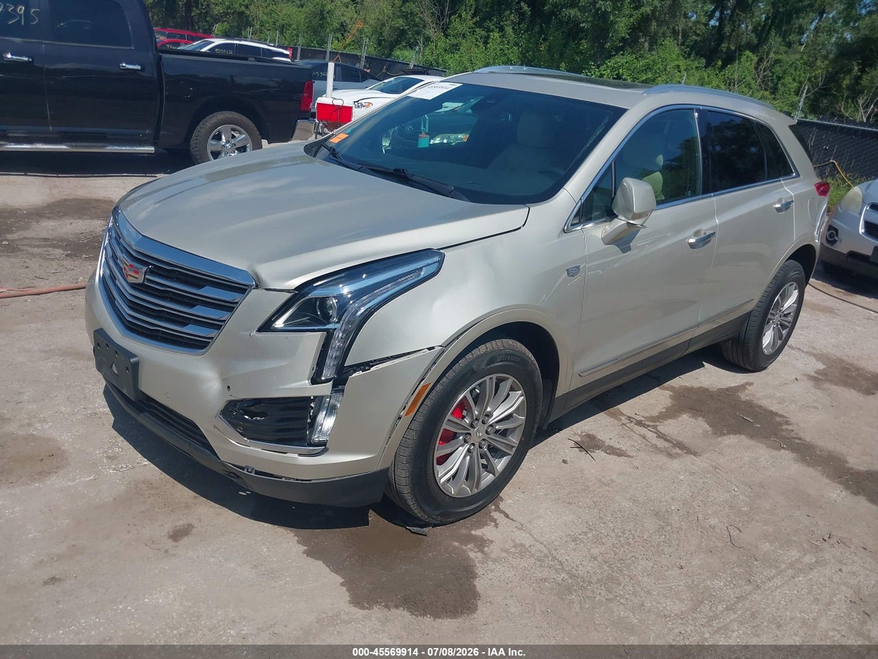 2017 CADILLAC XT5 LUXURY · 2/11