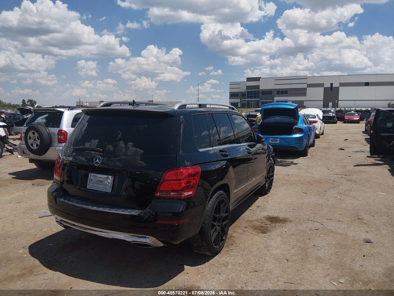 2015 MERCEDES-BENZ GLK 350 · 4/10