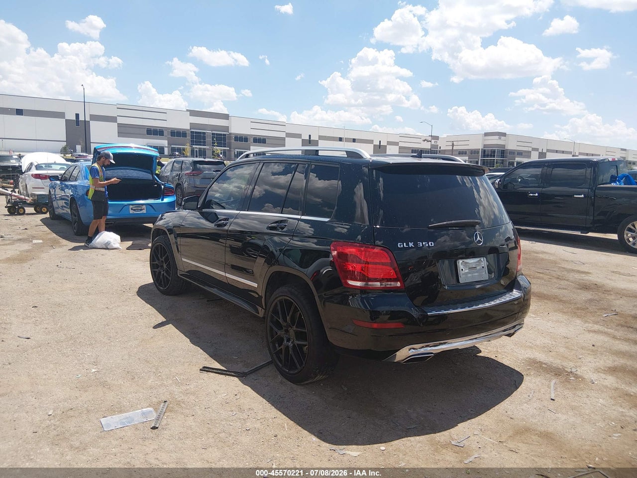 2015 MERCEDES-BENZ GLK 350 · 3/10