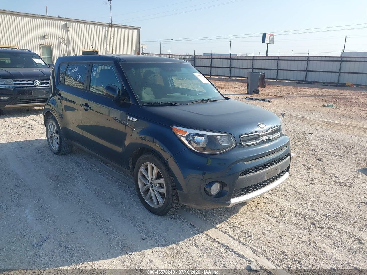 KNDJP3A56H7****** · 2017 KIA SOUL +
