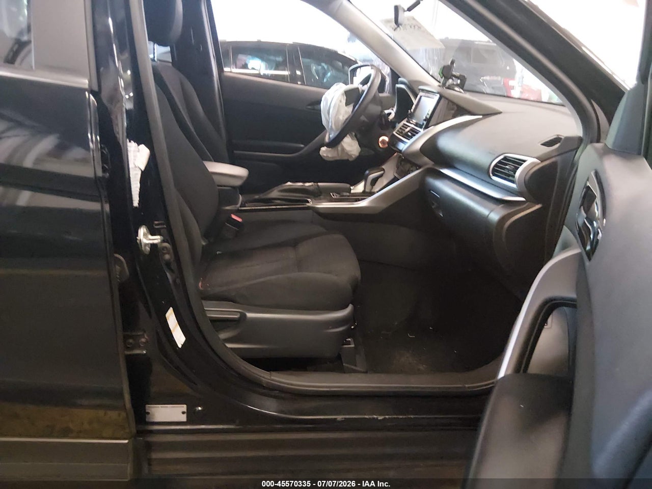 2020 MITSUBISHI ECLIPSE CROSS ES 1.5T · 5/11