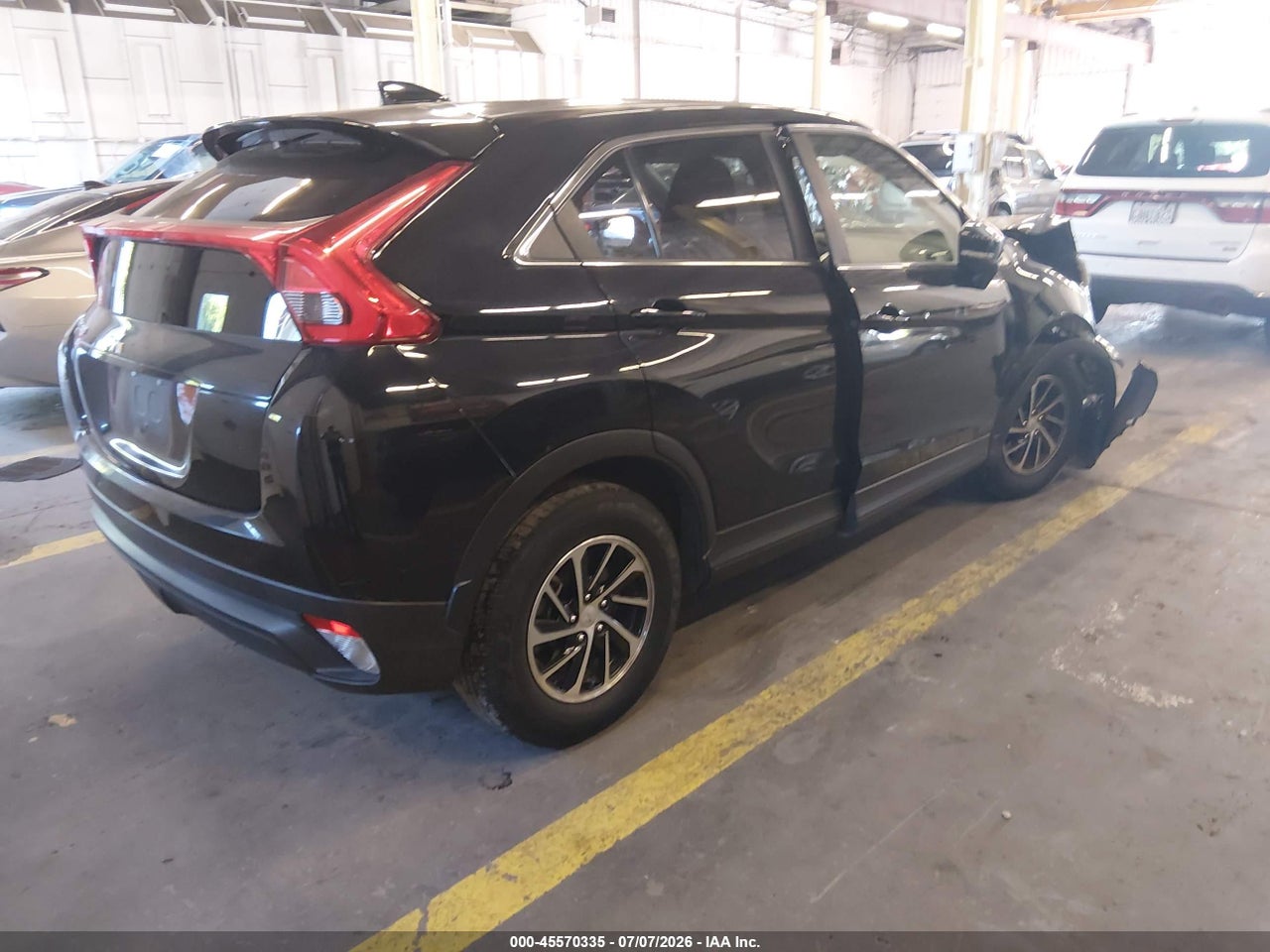 2020 MITSUBISHI ECLIPSE CROSS ES 1.5T · 4/11