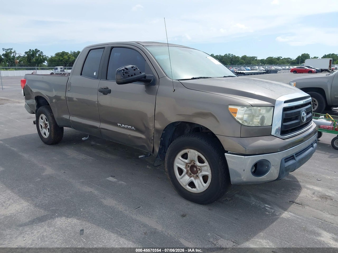5TFRU5F13AX****** · 2010 TOYOTA TUNDRA GRADE V6