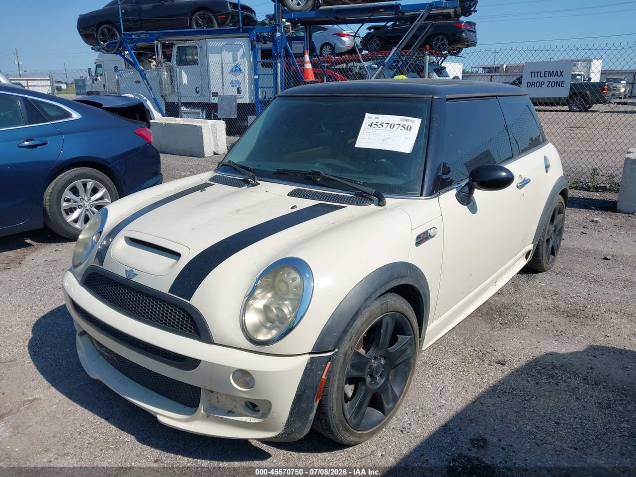 2006 MINI COOPER S · 2/11