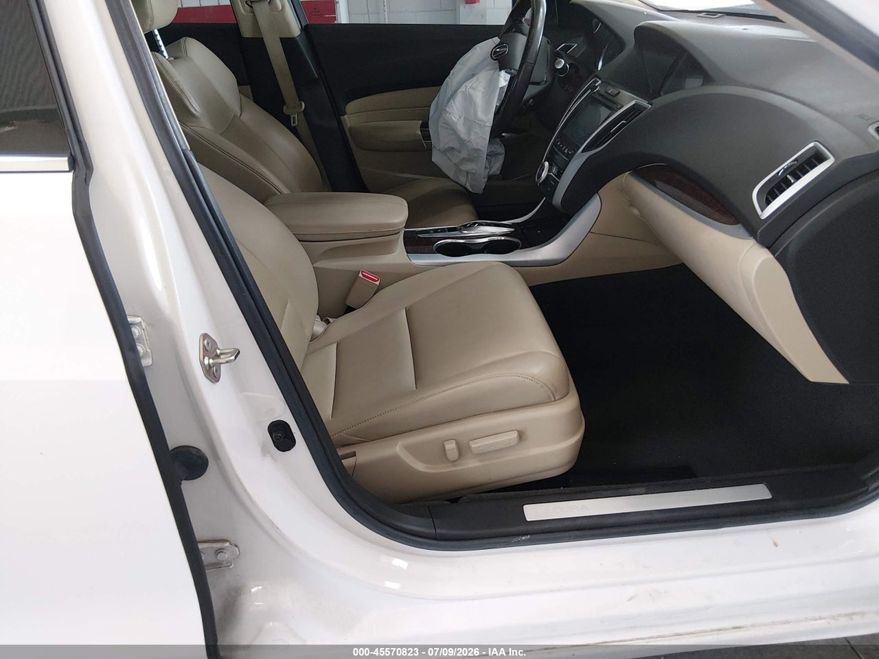 2020 ACURA TLX STANDARD · 5/11