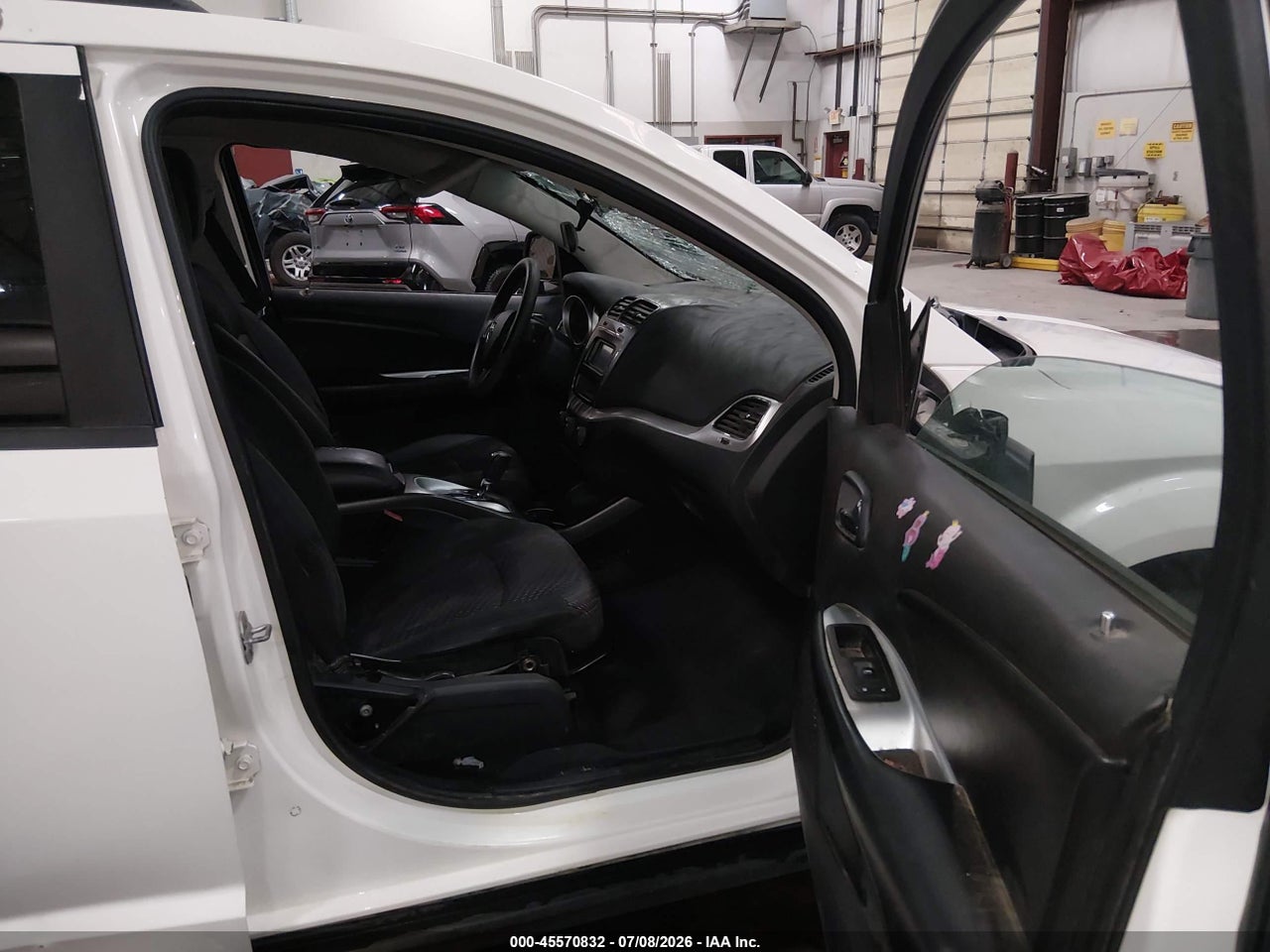 2011 DODGE JOURNEY MAINSTREET · 5/10