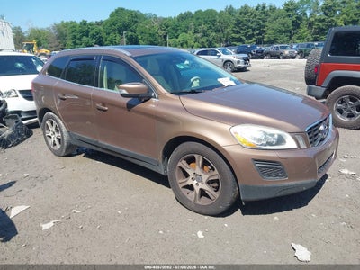 2013 VOLVO XC60 T6