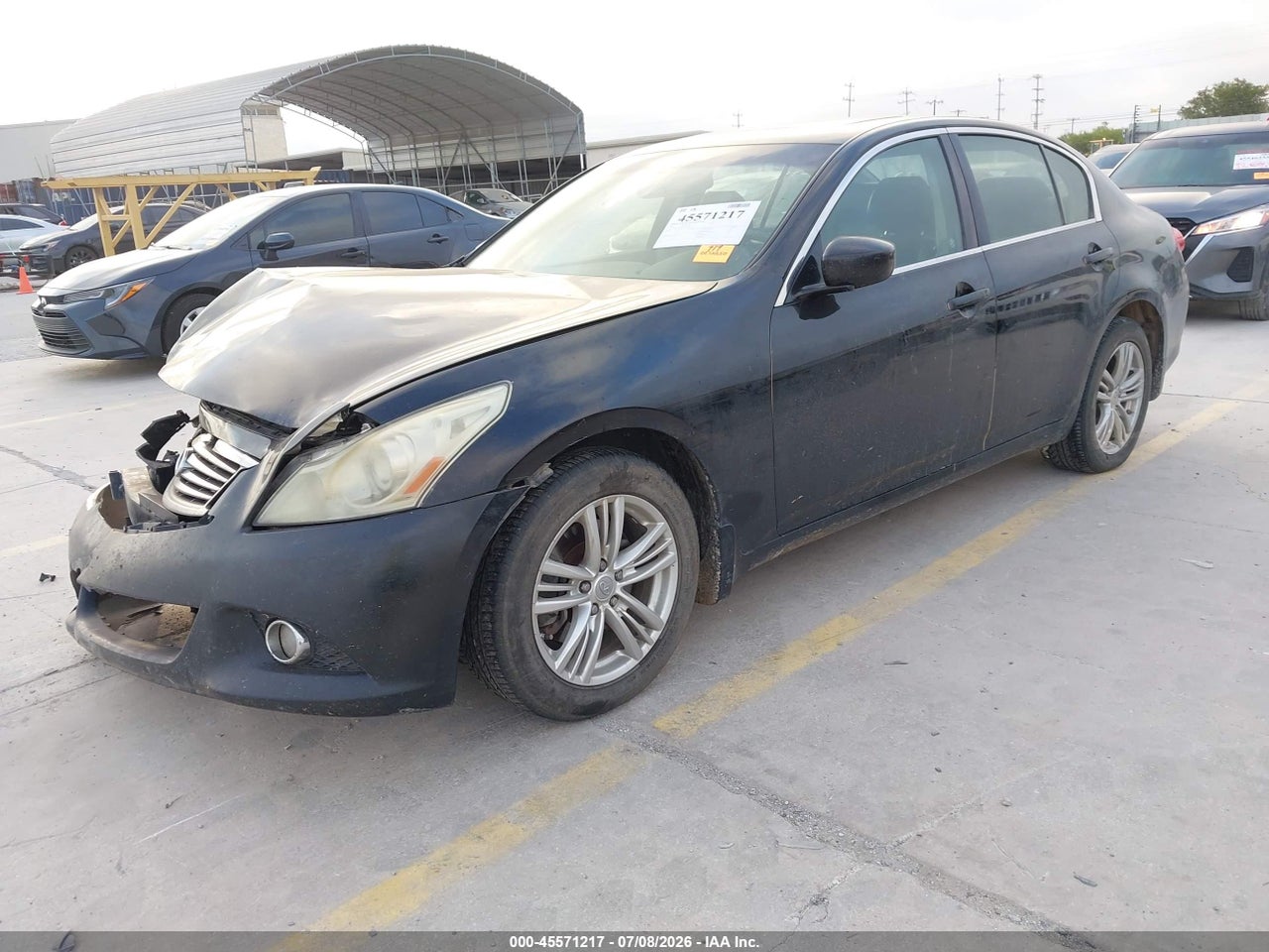 2011 INFINITI G25X · 2/11