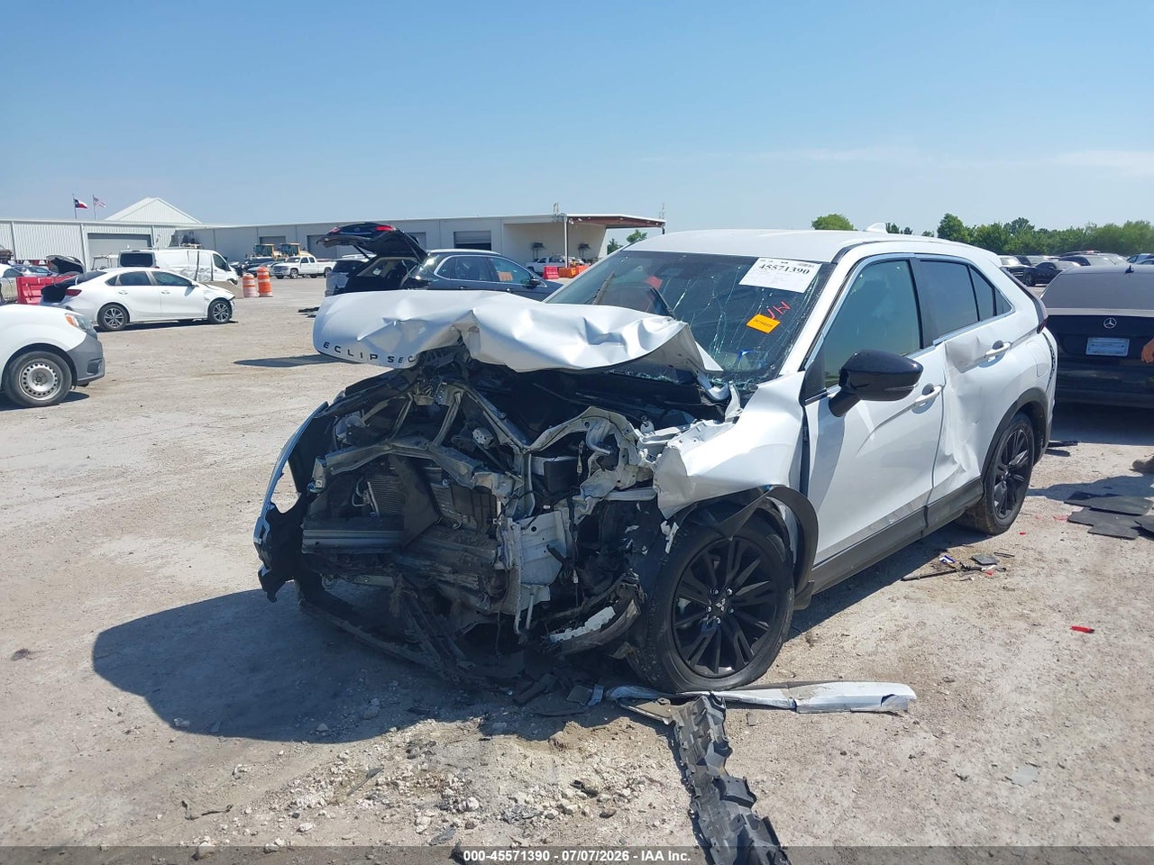 2024 MITSUBISHI ECLIPSE CROSS · 6/10