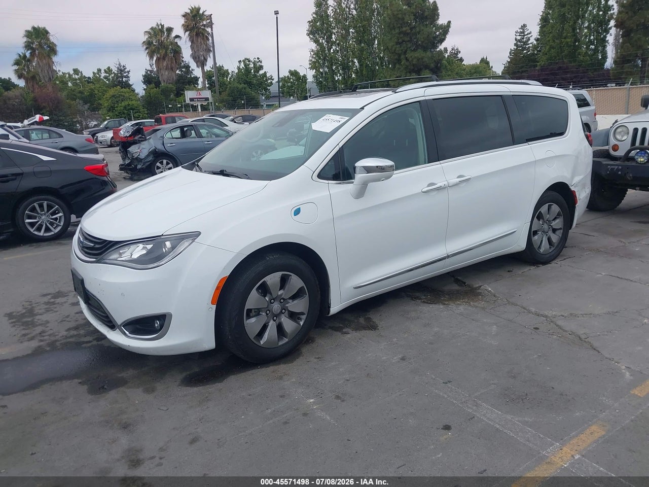 2018 CHRYSLER PACIFICA HYBRID LIMITED · 2/11