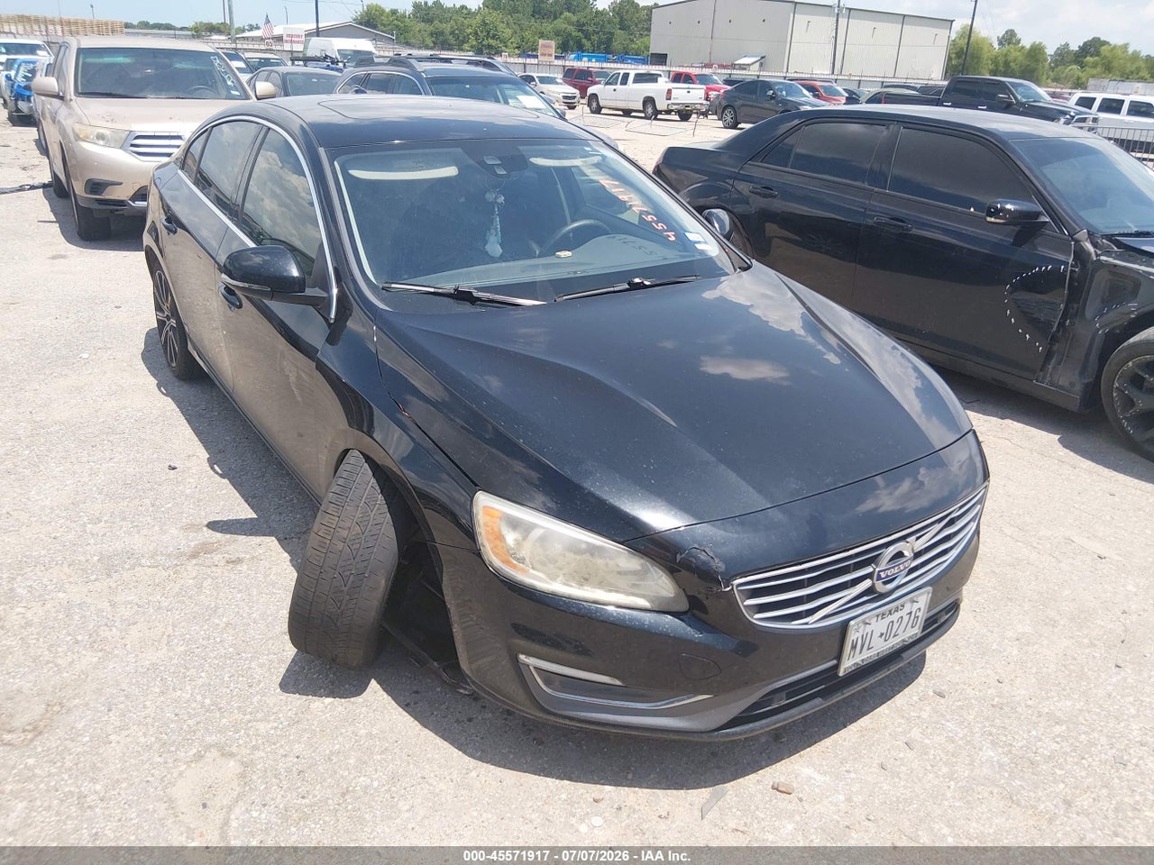 LYV402HK1HB****** · 2017 VOLVO S60 INSCRIPTION T5