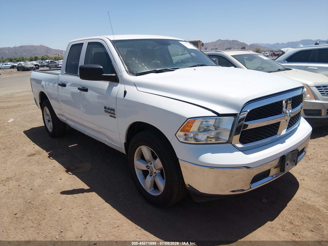 1C6RR7GG9RS****** · 2024 RAM 1500 CLASSIC SLT  4X4 6'4 BOX