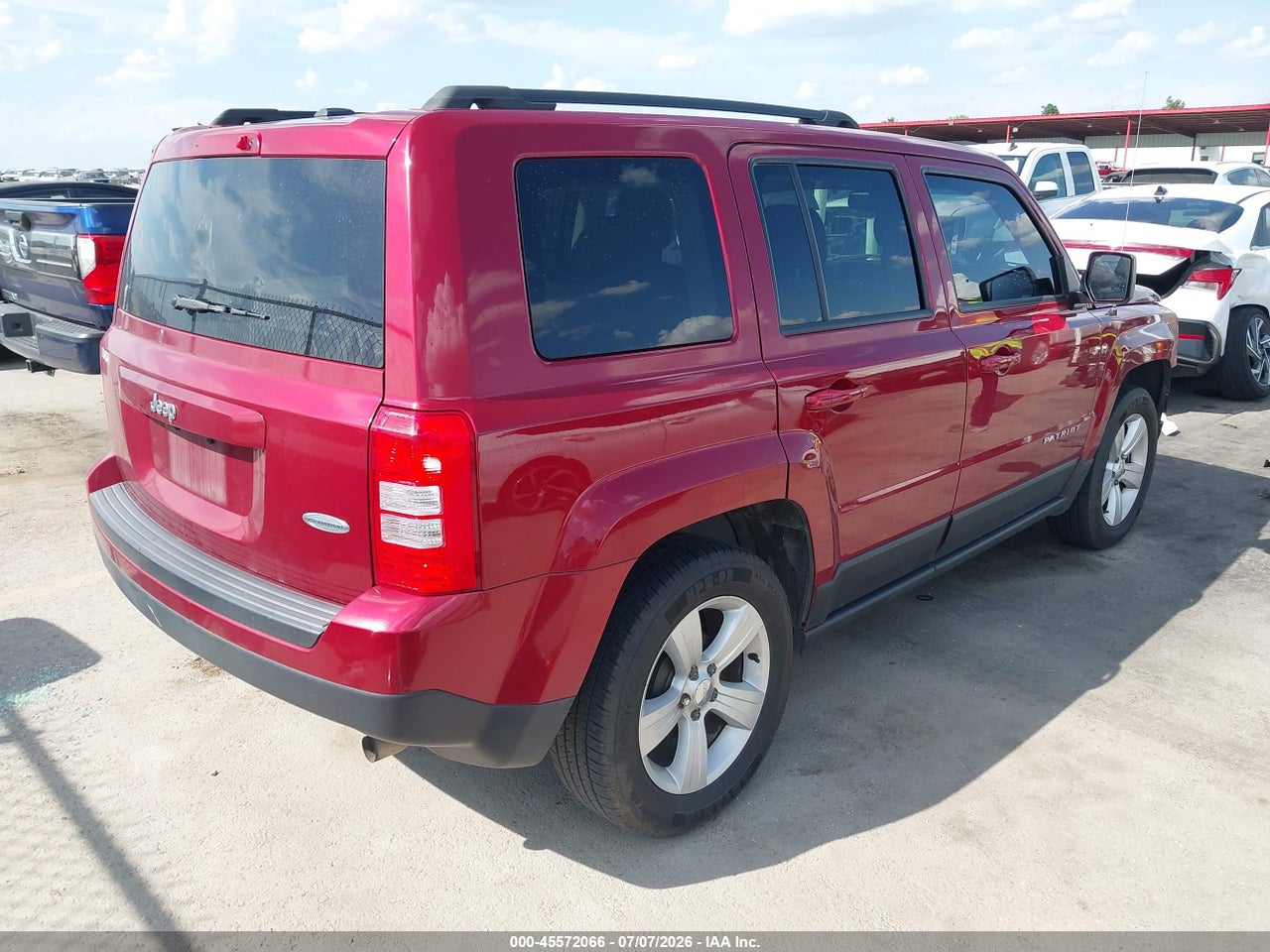 2016 JEEP PATRIOT LATITUDE · 4/11