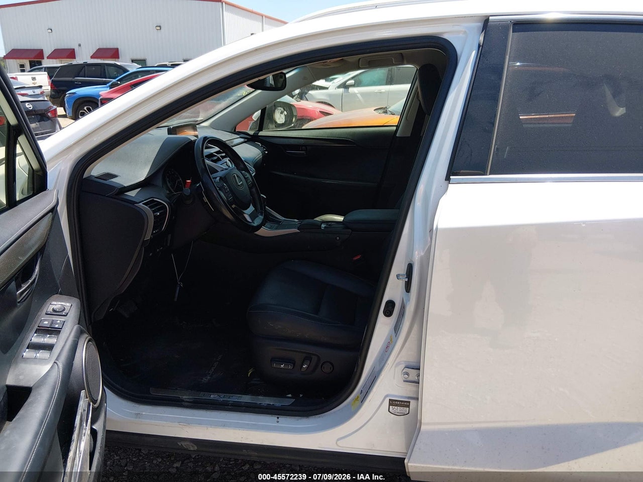 2019 LEXUS NX 300 · 5/11