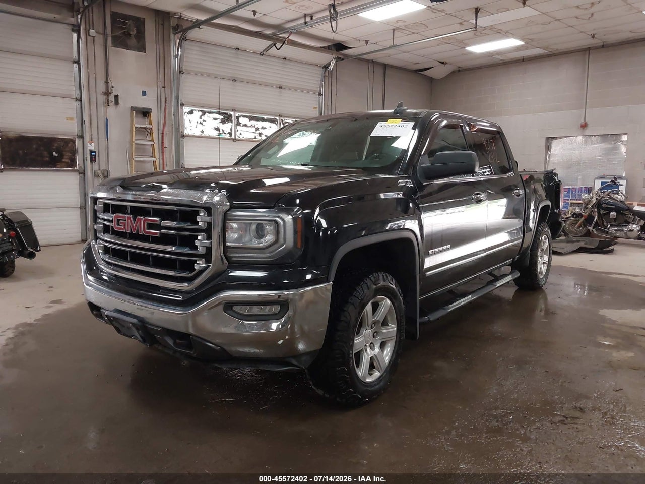 2018 GMC SIERRA 1500 SLT · 2/11