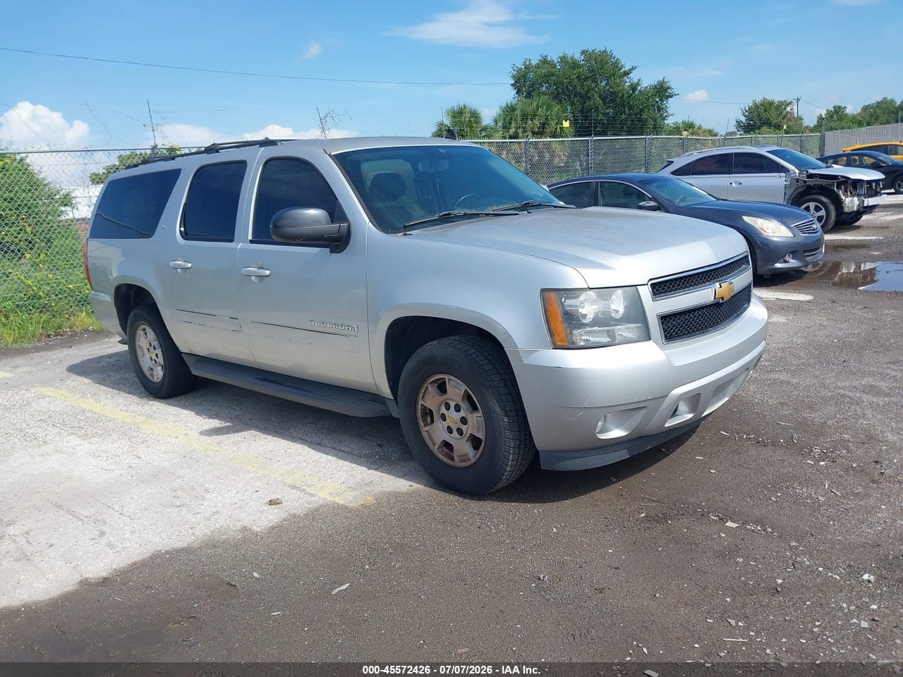 1GNSCJE02CR****** · 2012 CHEVROLET SUBURBAN LT