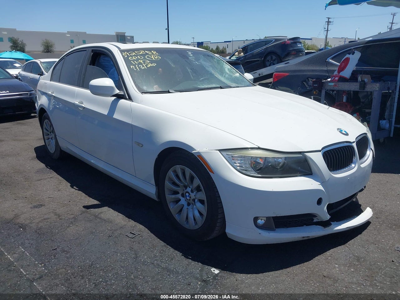 WBAPH77579N****** · 2009 BMW 328I