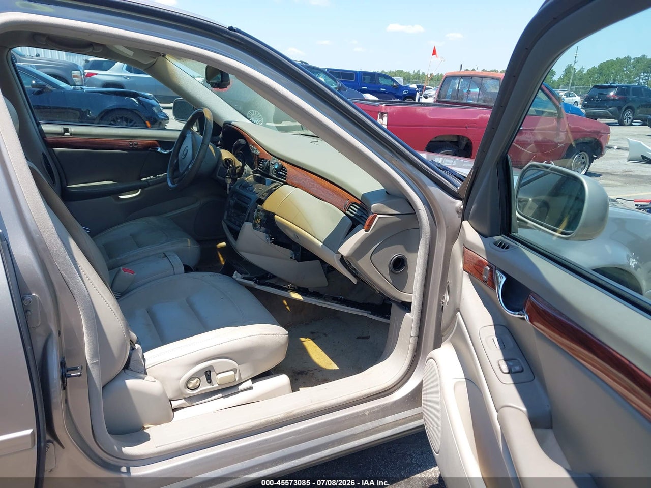 2003 CADILLAC DEVILLE STANDARD · 5/11