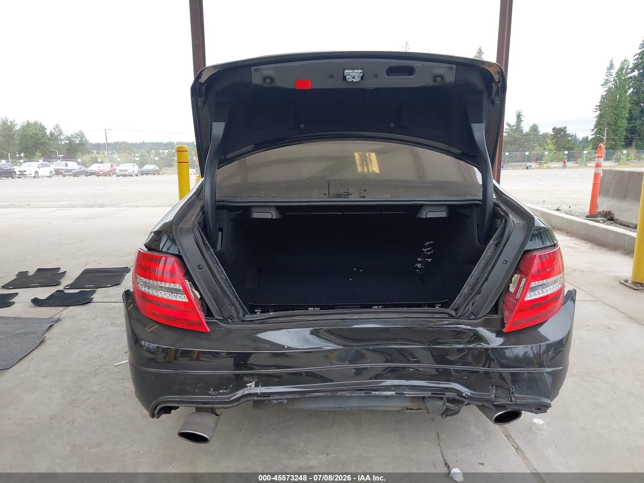2012 MERCEDES-BENZ C 350 SPORT 4MATIC · 6/11