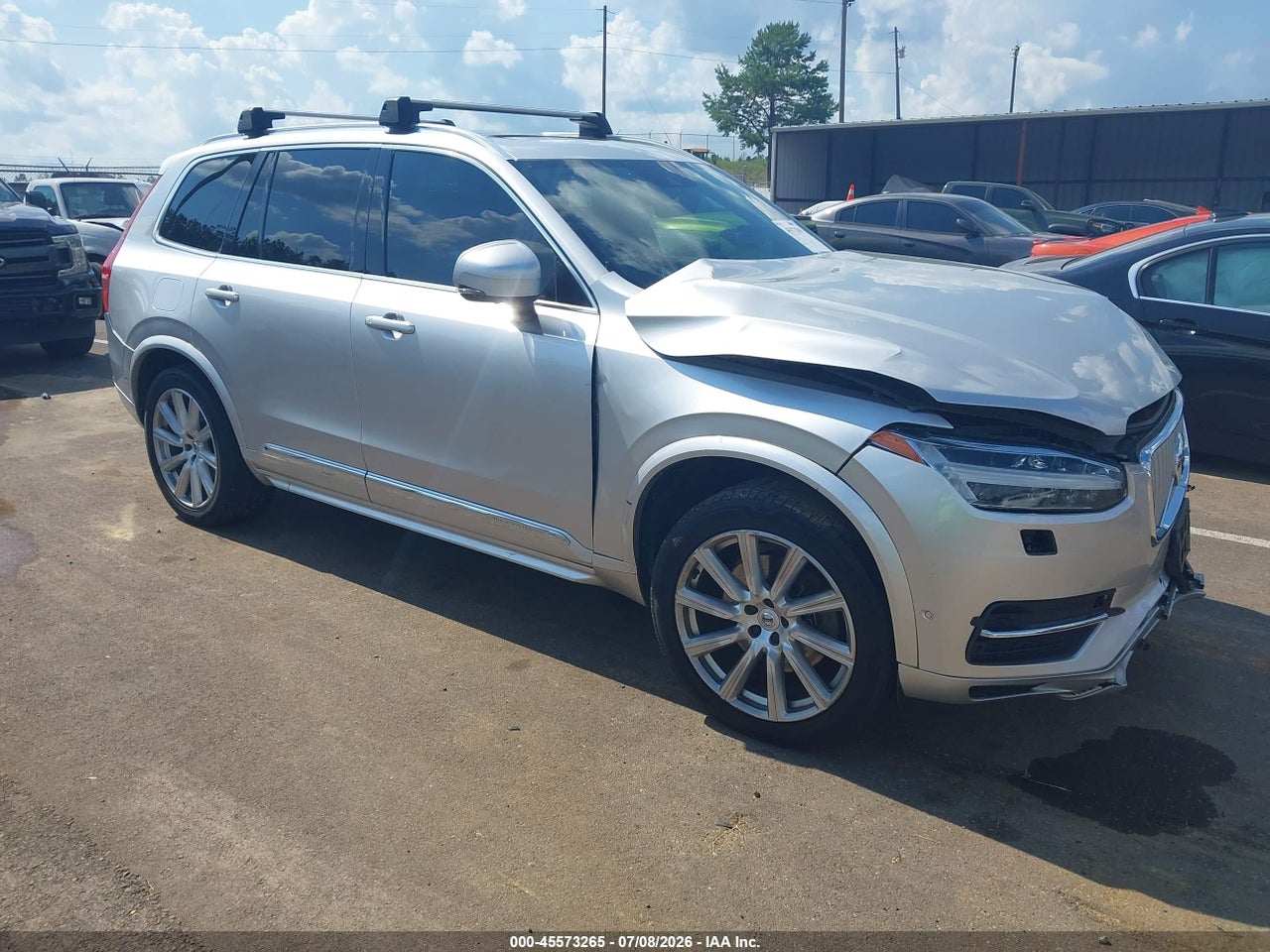 YV4A22PL0H1****** · 2017 VOLVO XC90 T6 INSCRIPTION
