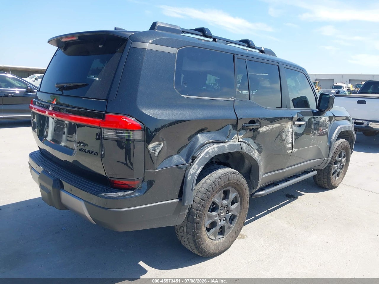 2025 LEXUS GX 550 OVERTRAIL · 4/11