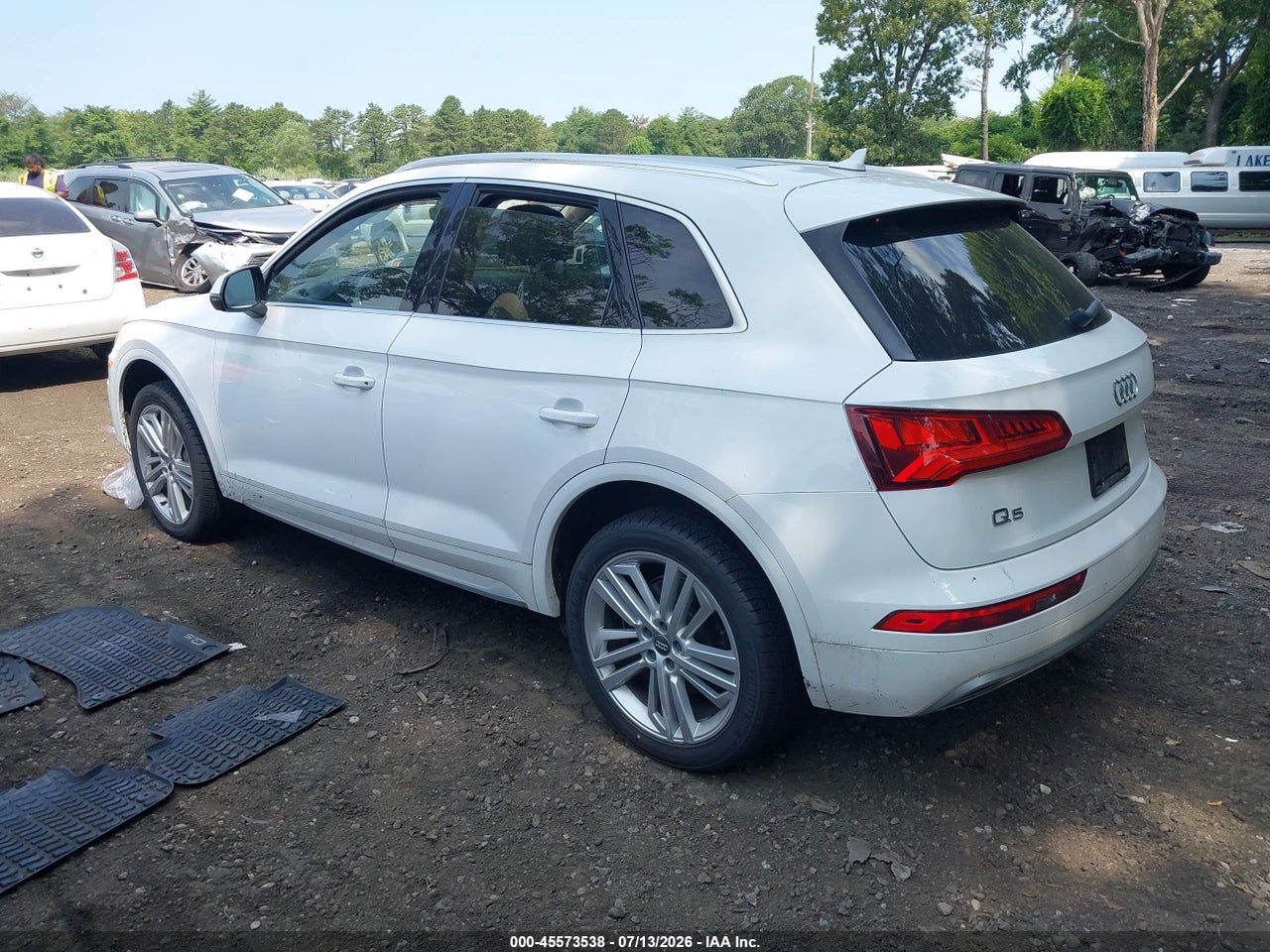 2018 AUDI Q5 2.0T PREMIUM/2.0T TECH PREMIUM · 3/11