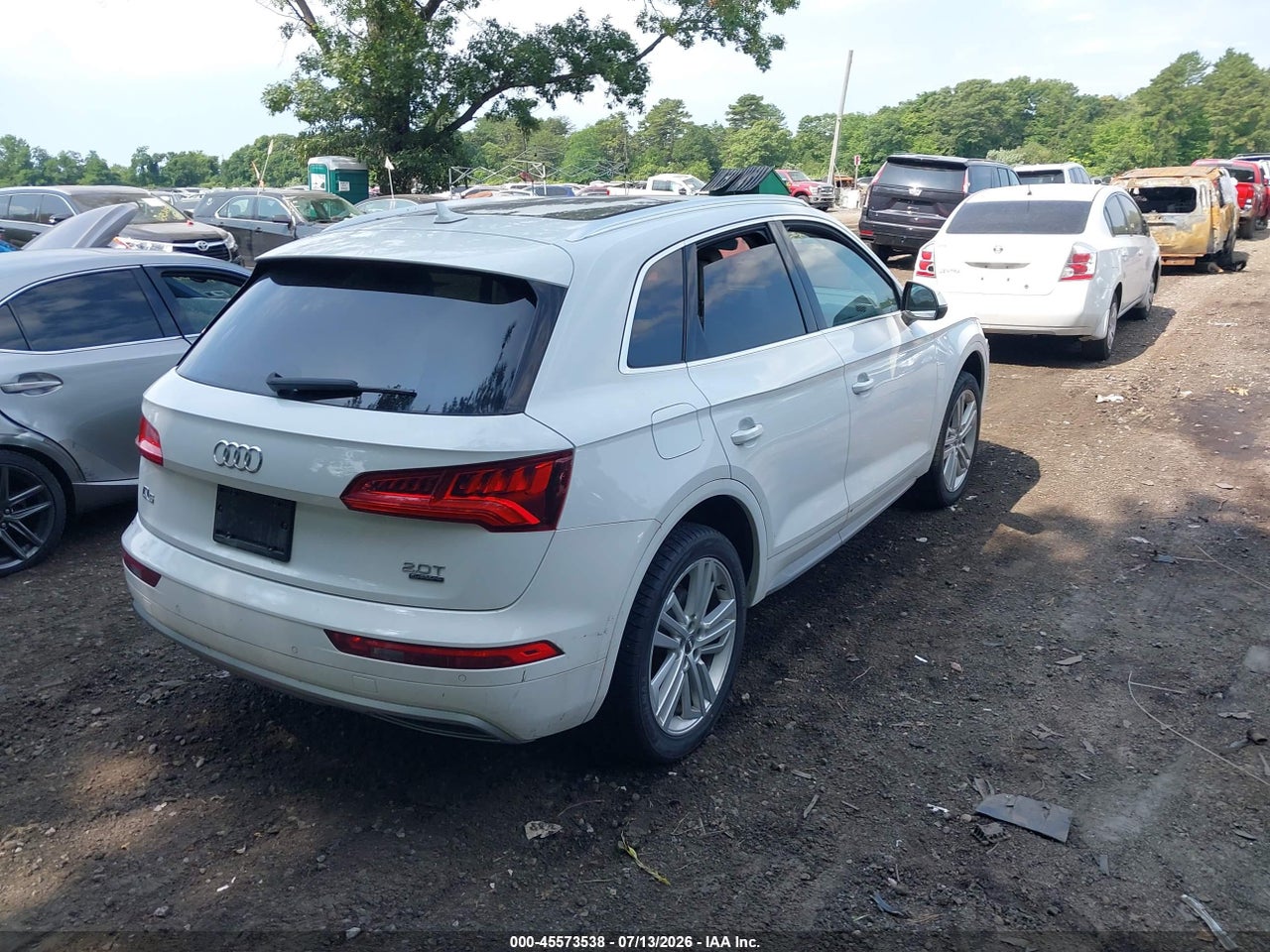 2018 AUDI Q5 2.0T PREMIUM/2.0T TECH PREMIUM · 4/11