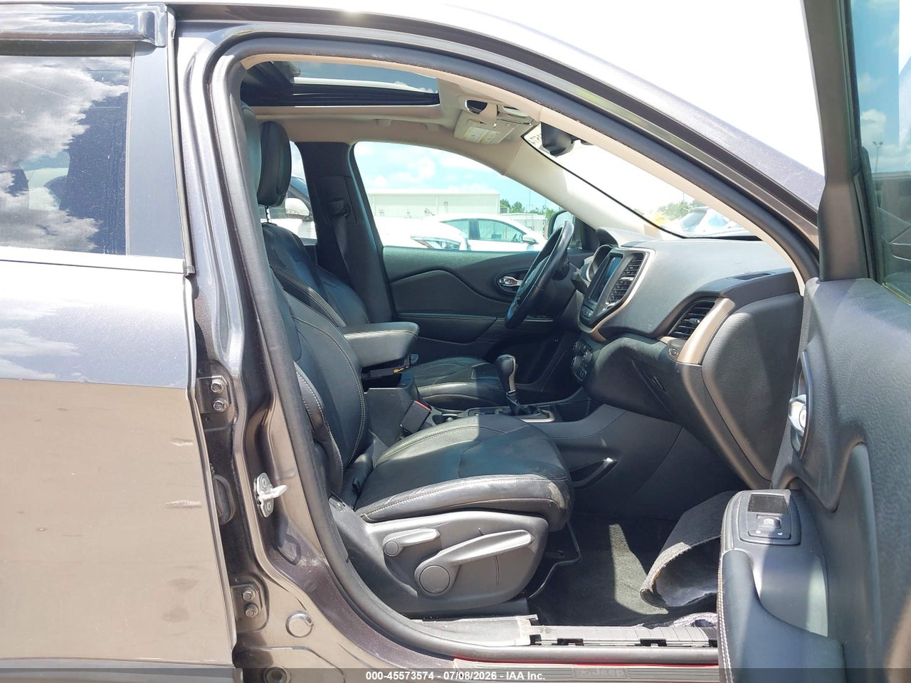 2015 JEEP CHEROKEE LIMITED · 5/11