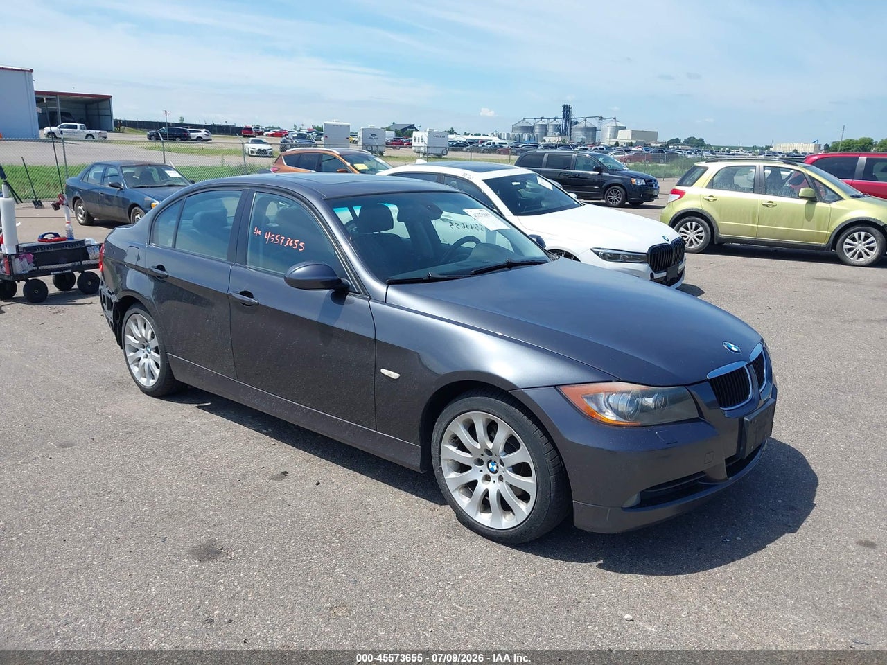 WBAVC935X7K****** · 2007 BMW 328XI
