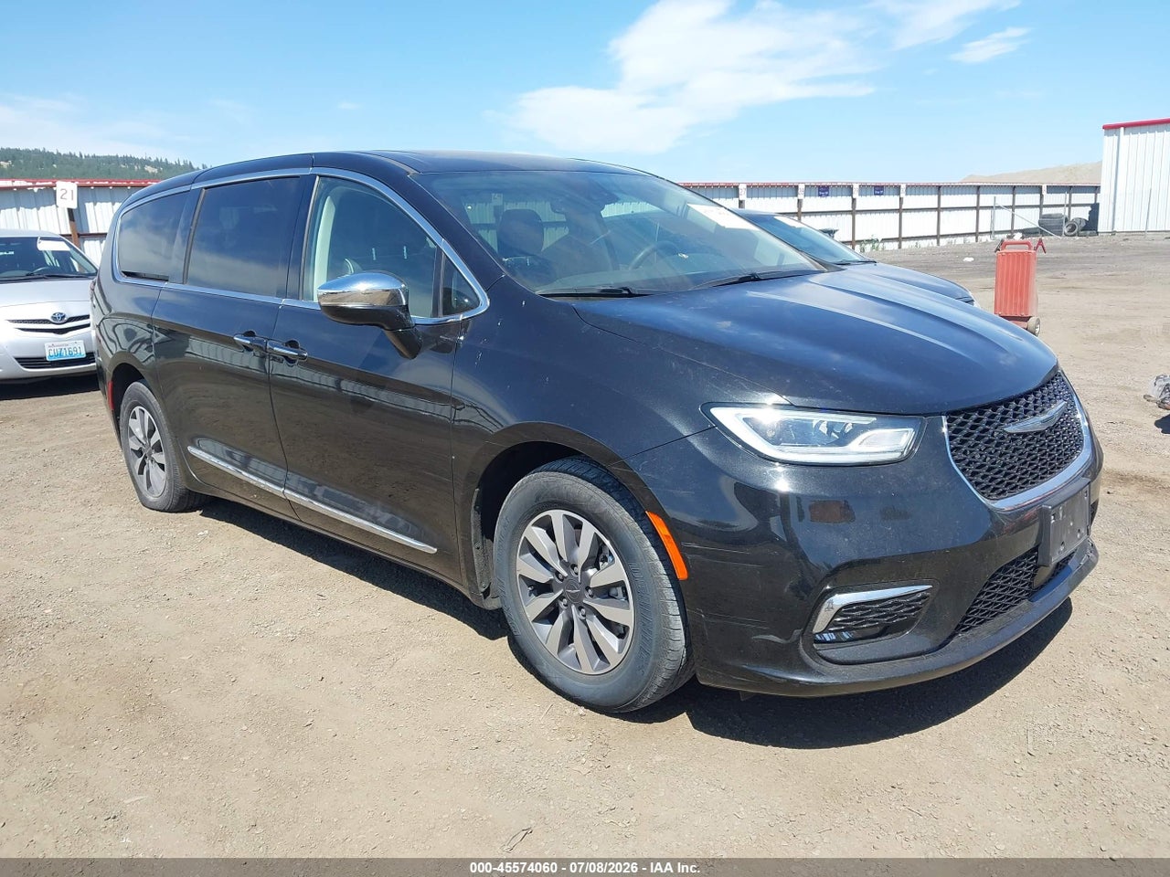 2C4RC1S72PR****** · 2023 CHRYSLER PACIFICA HYBRID LIMITED