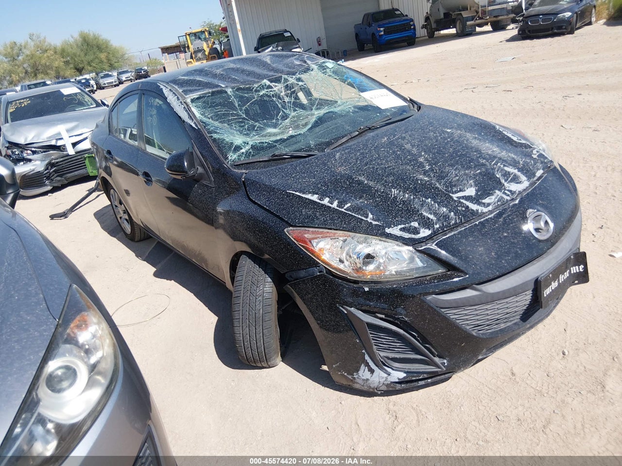 JM1BL1UG8B1****** · 2011 MAZDA MAZDA3 I SPORT