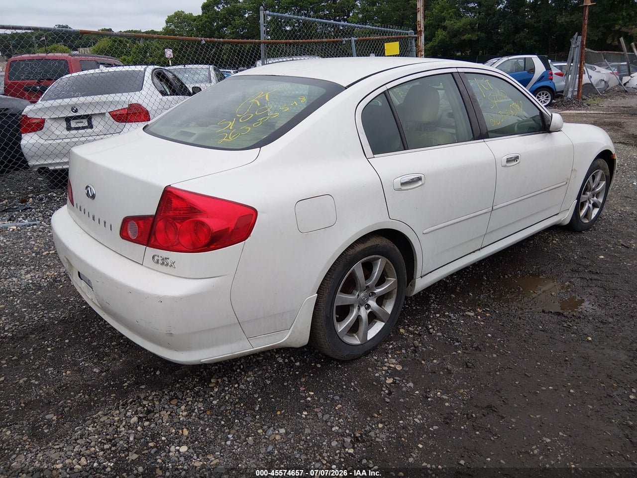 2006 INFINITI G35X · 4/10