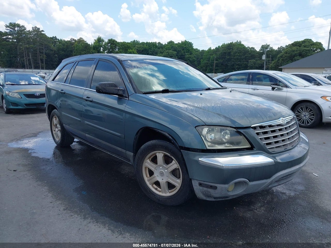 2C8GM68484R****** · 2004 CHRYSLER PACIFICA