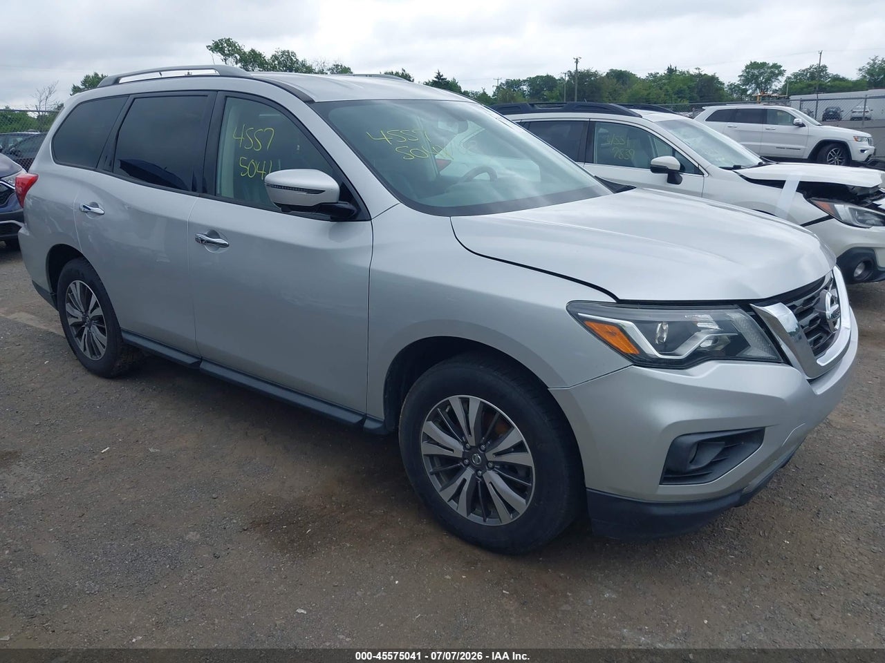 5N1DR2MM9JC****** · 2018 NISSAN PATHFINDER SL