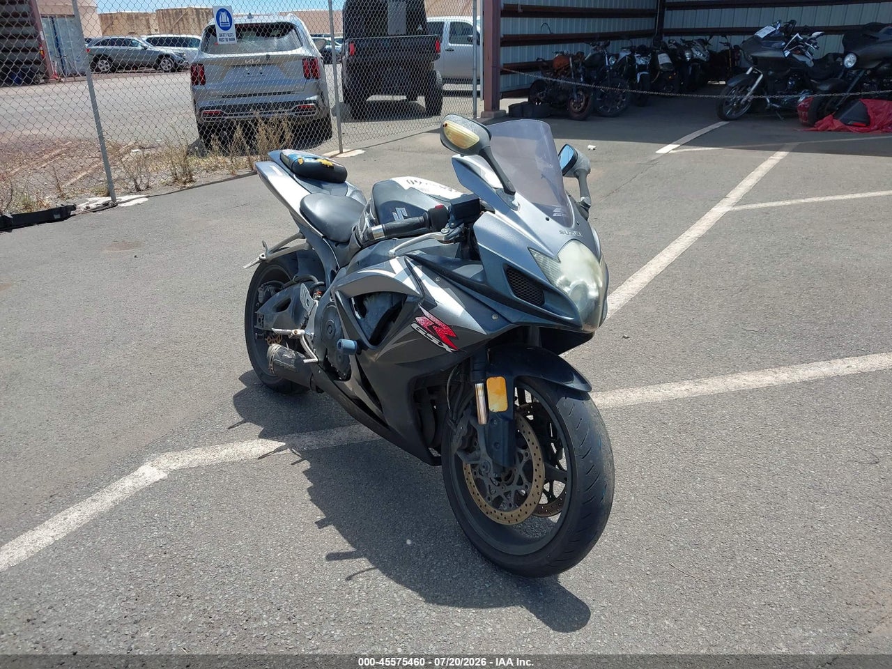 JS1GR7KA572****** · 2007 SUZUKI GSX-R750