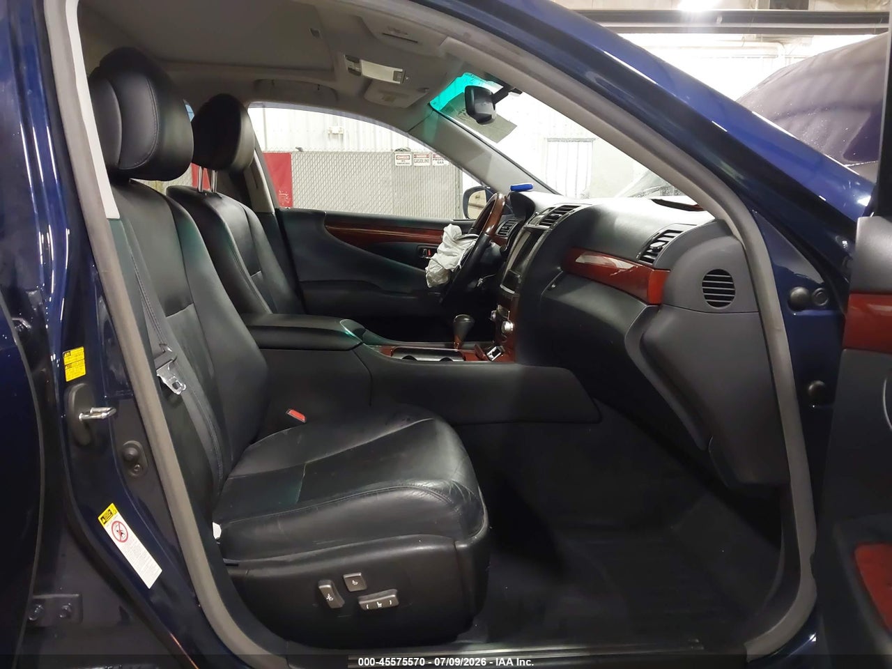 2012 LEXUS LS 460 · 5/11