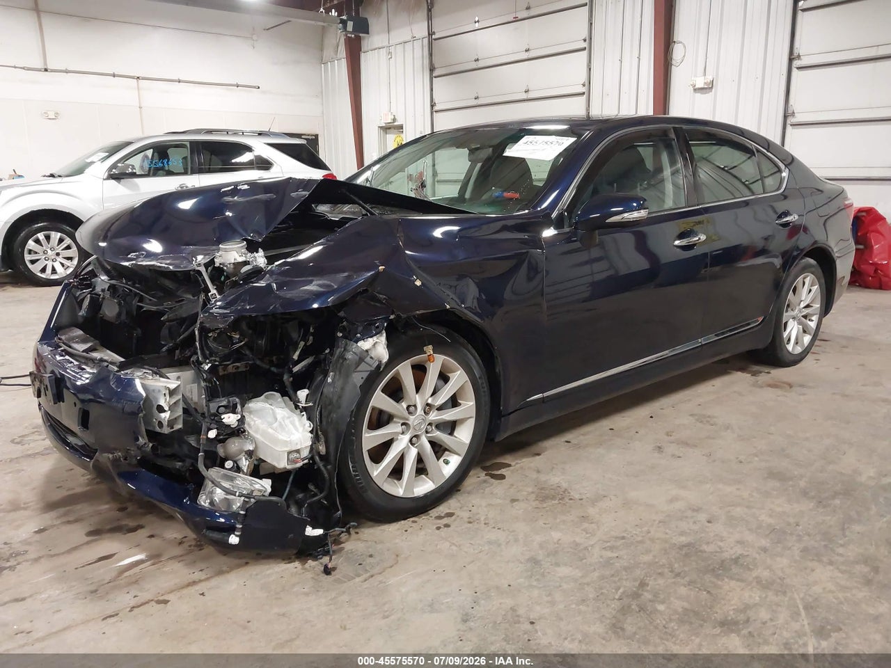 2012 LEXUS LS 460 · 2/11