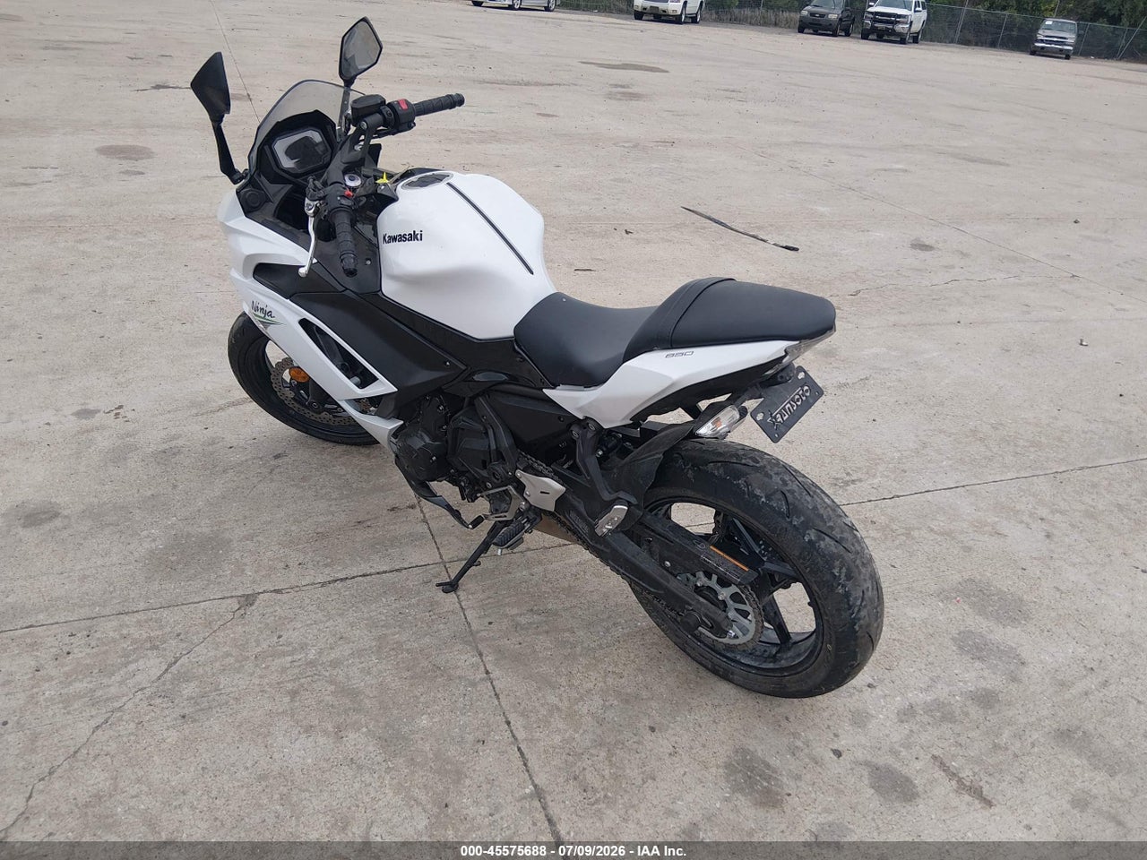 2020 KAWASAKI EX650 N · 3/11