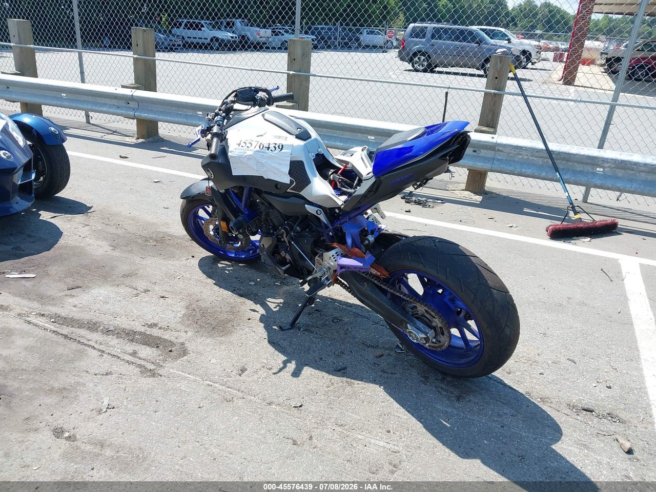 2016 YAMAHA FZ07 · 3/11