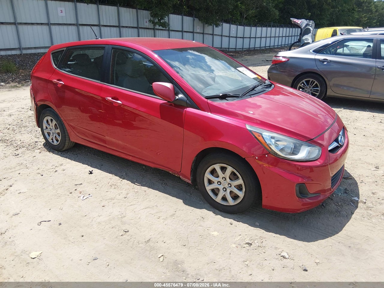 KMHCT5AE4DU****** · 2013 HYUNDAI ACCENT GS