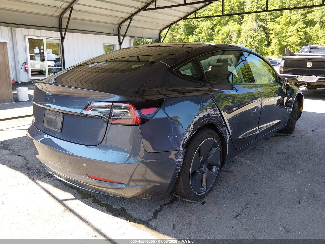 2023 TESLA MODEL 3 REAR-WHEEL DRIVE · 4/9