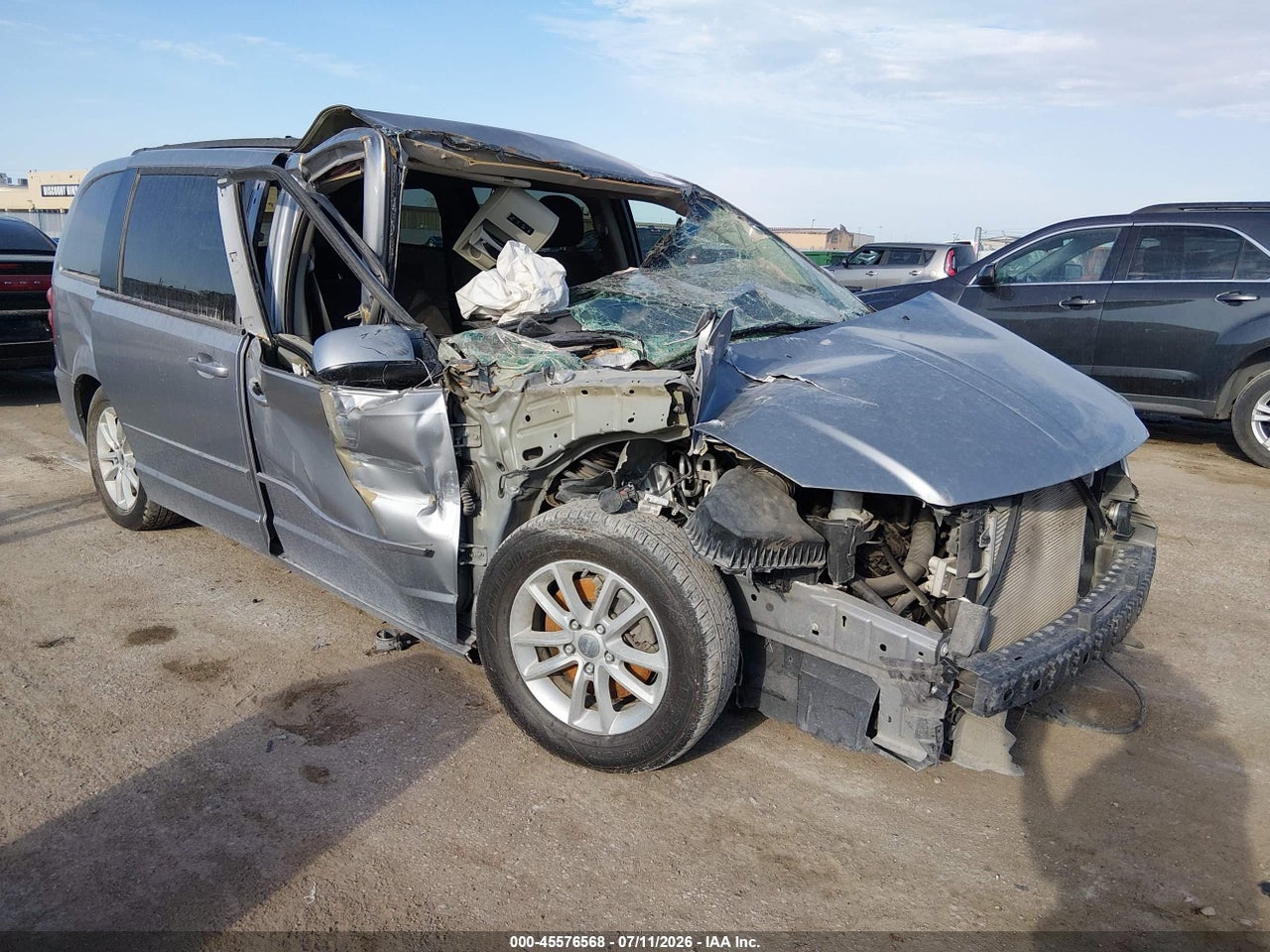 2C4RDGCG8ER****** · 2014 DODGE GRAND CARAVAN SXT